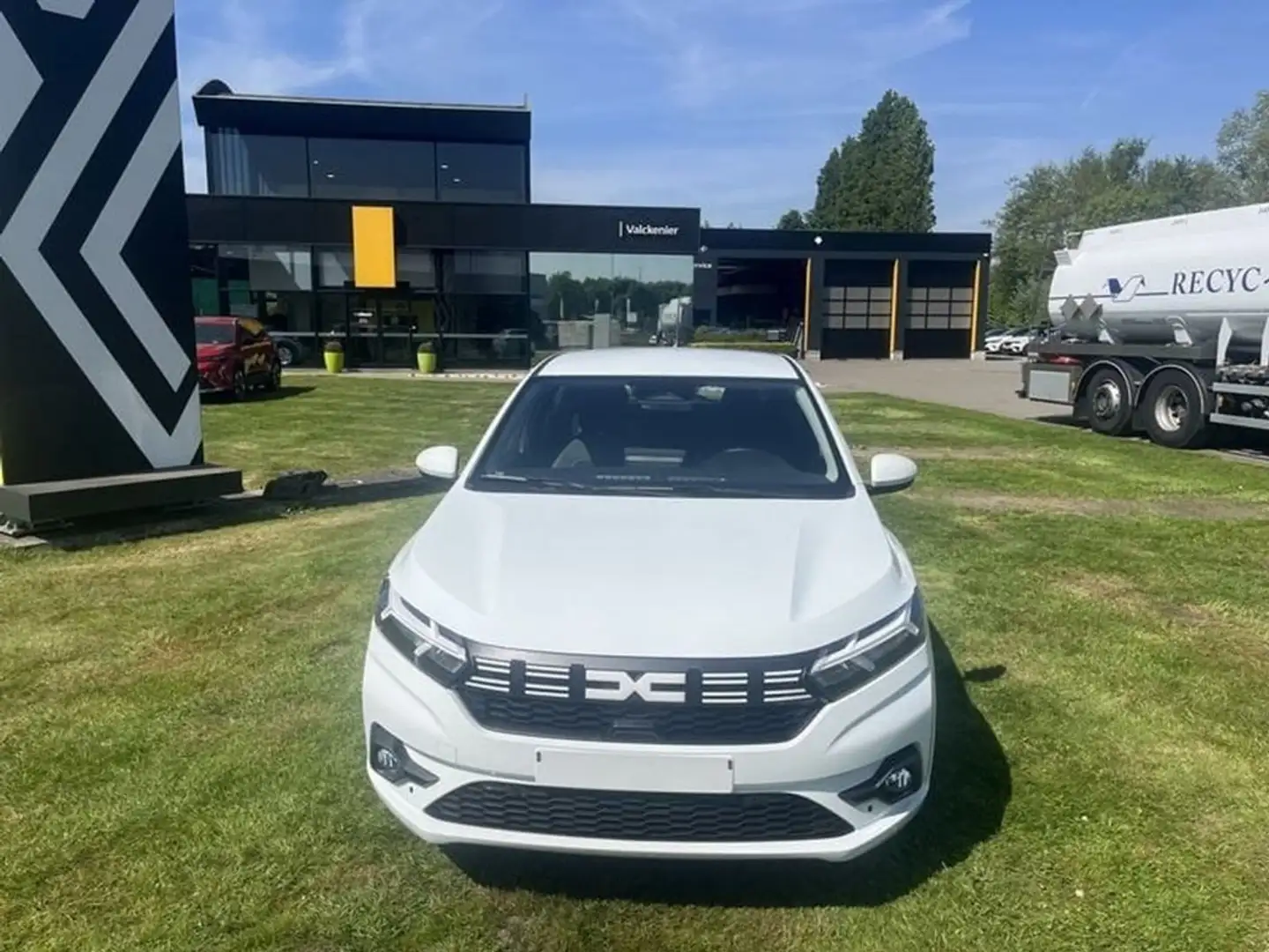 Dacia Sandero Expression ECO-G 100 / Valckenier Lokeren Wit - 2