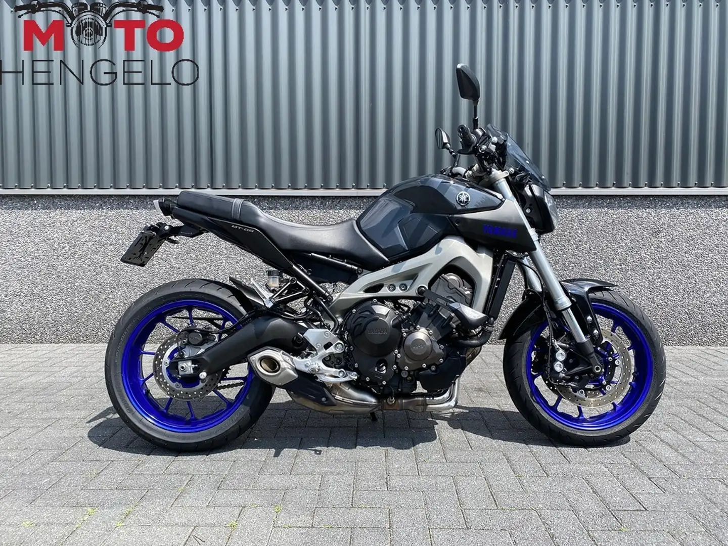 Yamaha MT-09 ABS Grijs - 1