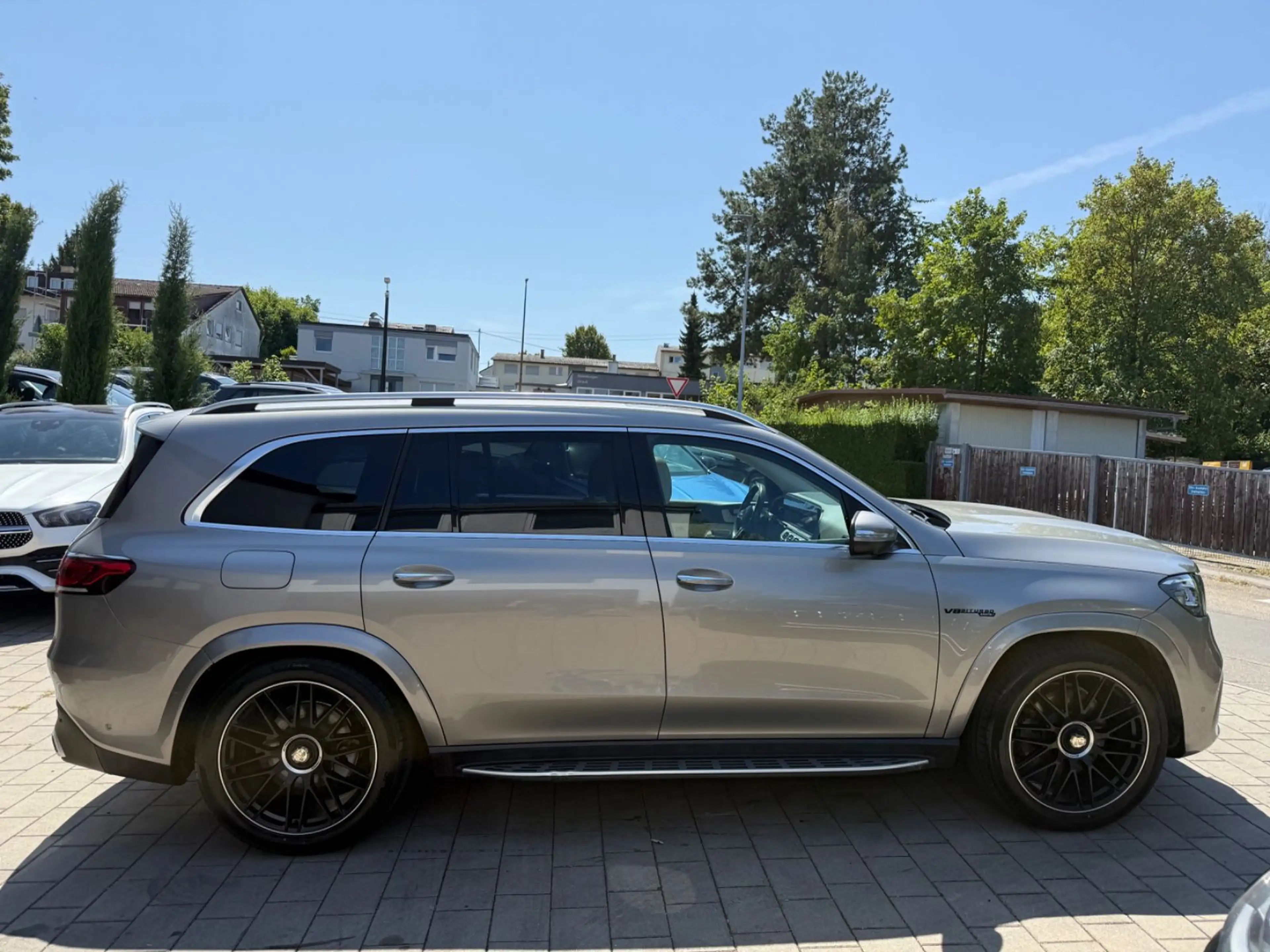 Mercedes-Benz GLS 450 GLS 4Matic 22zoll 63AMG Packet 7Sitzer Burmester — photo 2