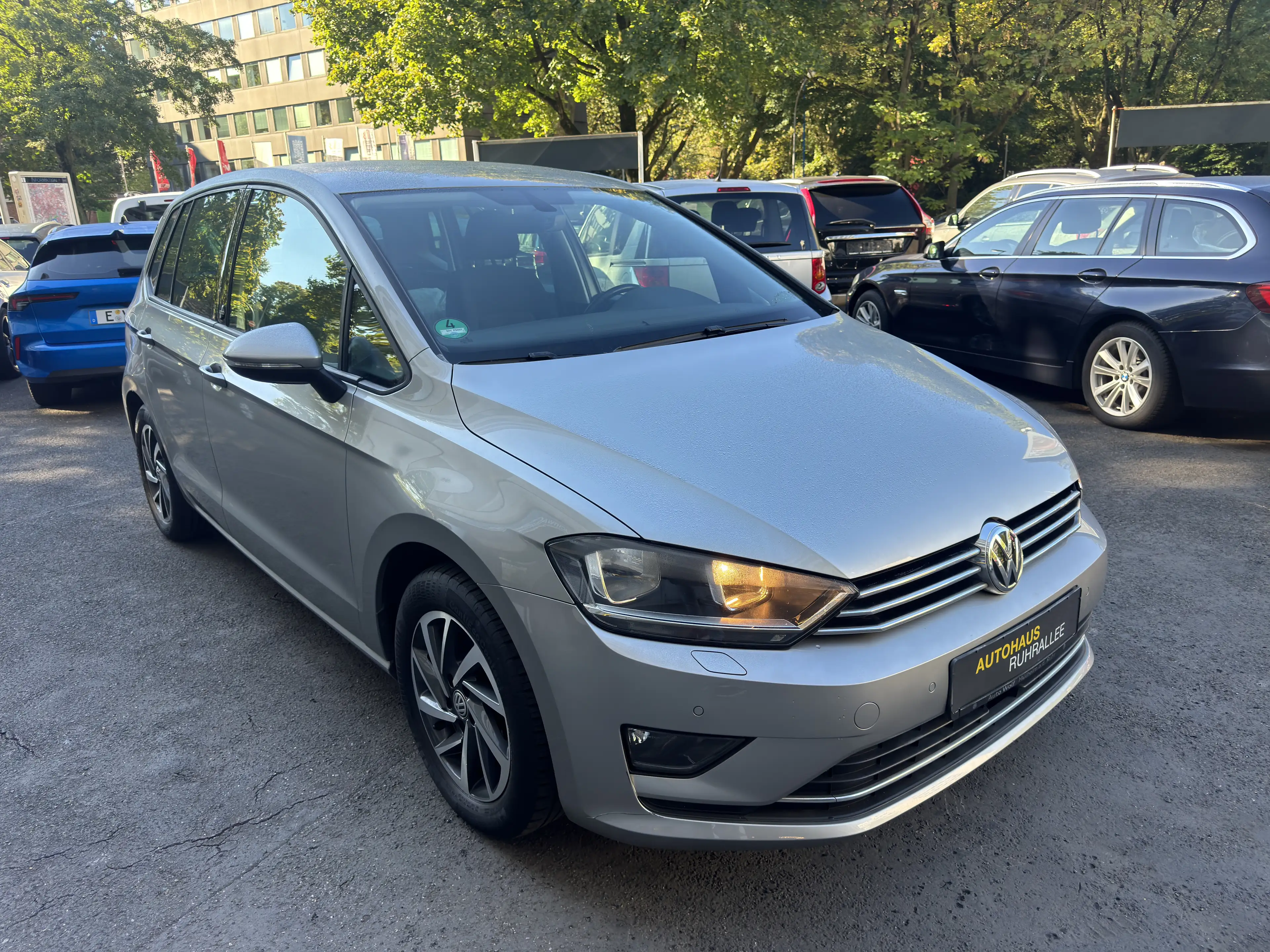 Volkswagen Golf Sportsvan Sound BMT/Start-Stop — photo 2