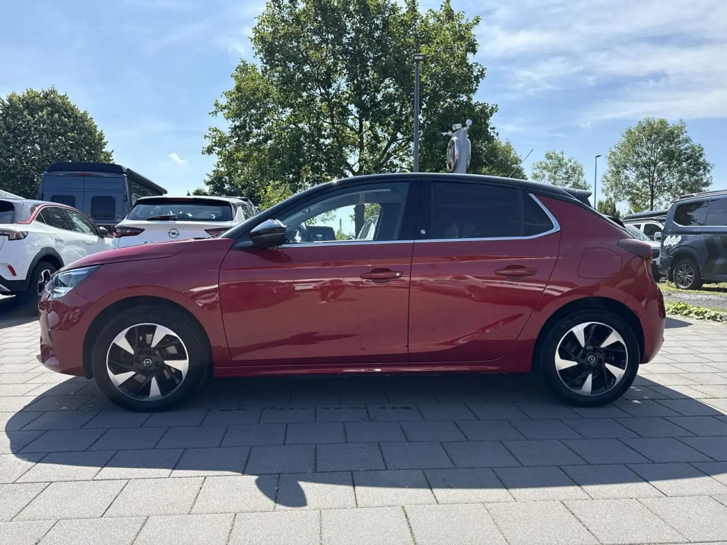 Opel Corsa F e Elegance *Kamera/SHZ/CarPlay* Rot - 2