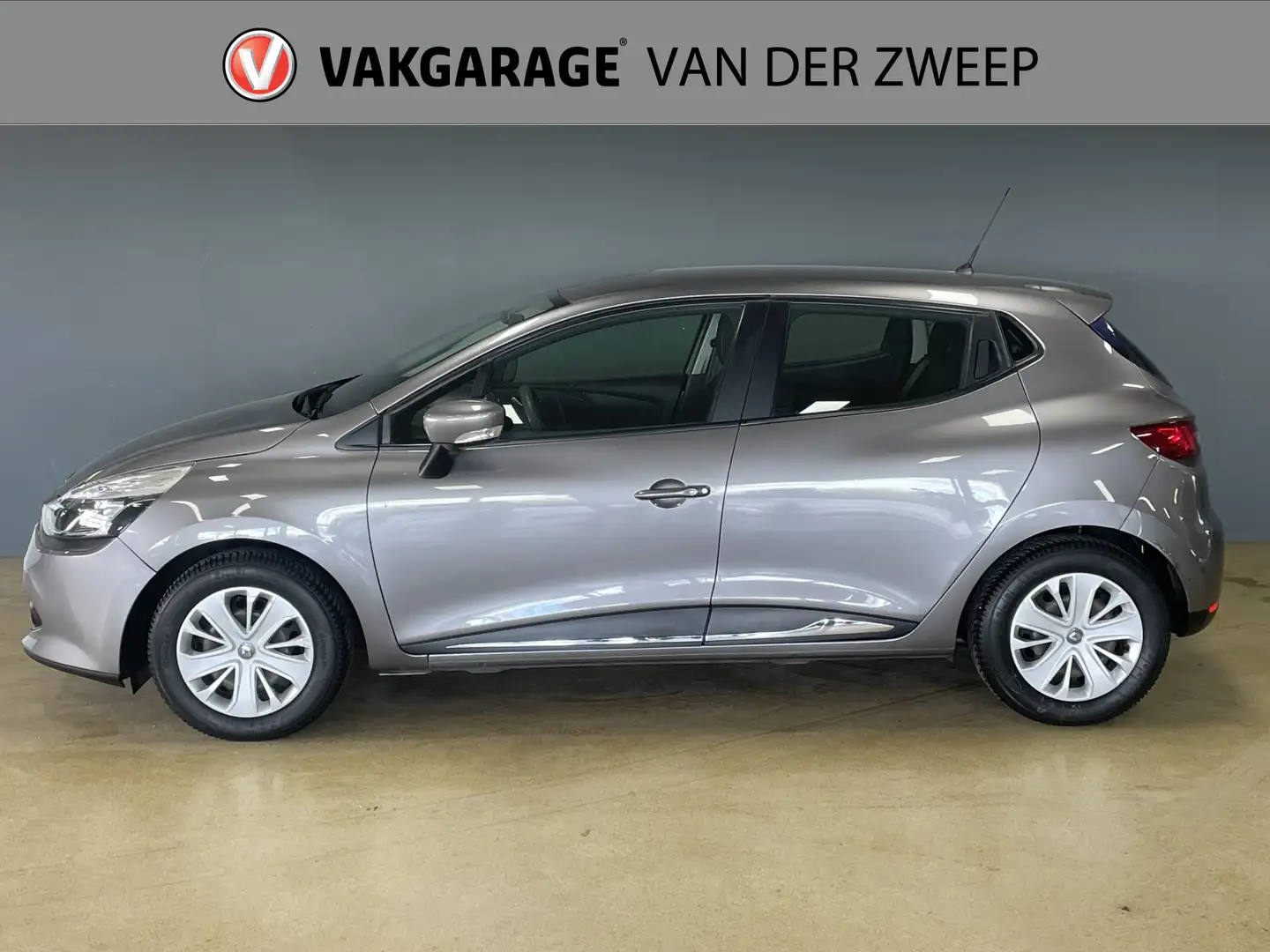Renault Clio 1.2 Collection | Navi | Cruise | Airco Gris - 2