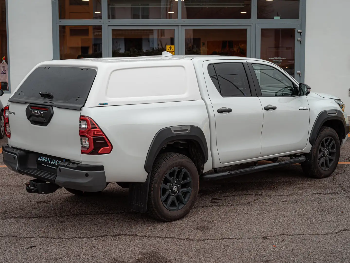 Toyota Hilux Hilux 2.8 48V double cab Invincible HardTop Gancio Blanc - 2