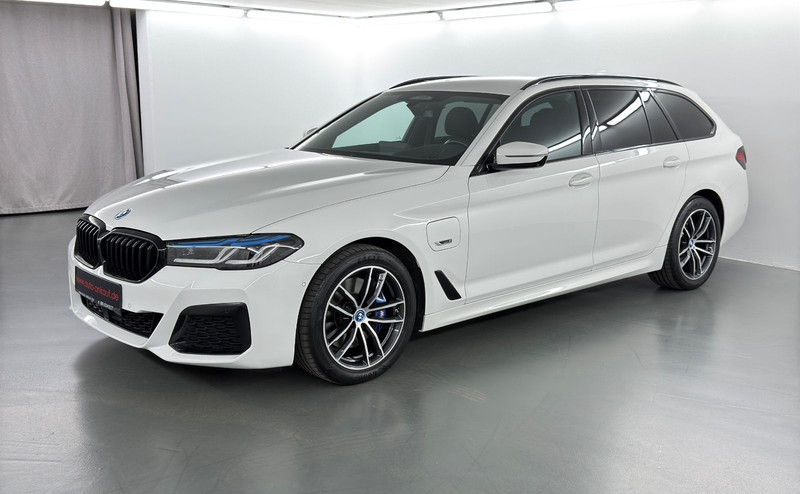 BMW 530 e xDrive M Sport H&K HUD Laserlicht ACC