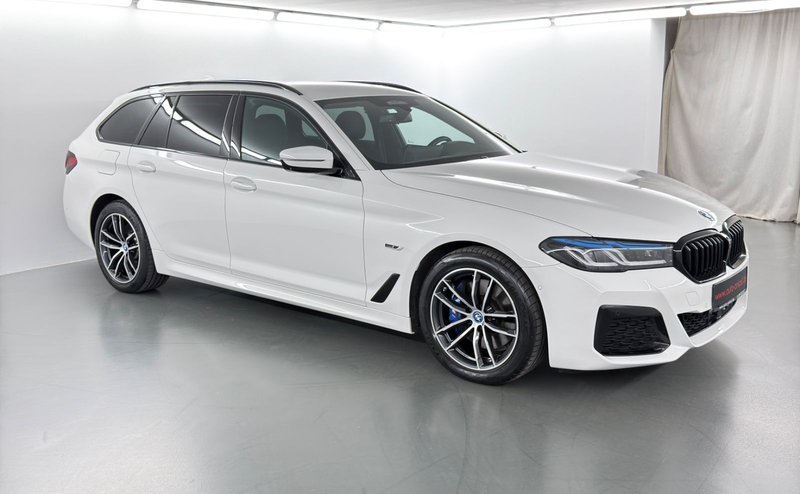 BMW 530 e xDrive M Sport H&K HUD Laserlicht ACC — photo 3