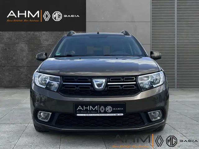Dacia Logan MCV view 3