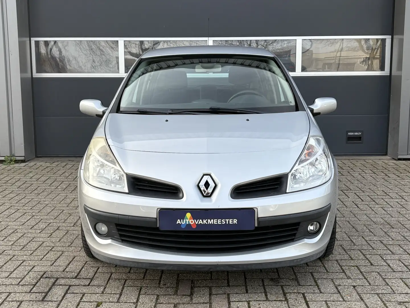 Renault Clio 1.6-16V Dynamique S Automaat | All Season | Half L Gris - 2