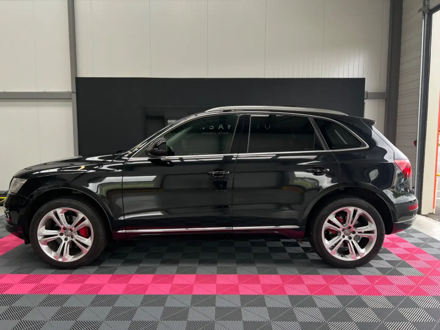 Audi Q5 Quattro Avus S tronic 7 Noir - 2