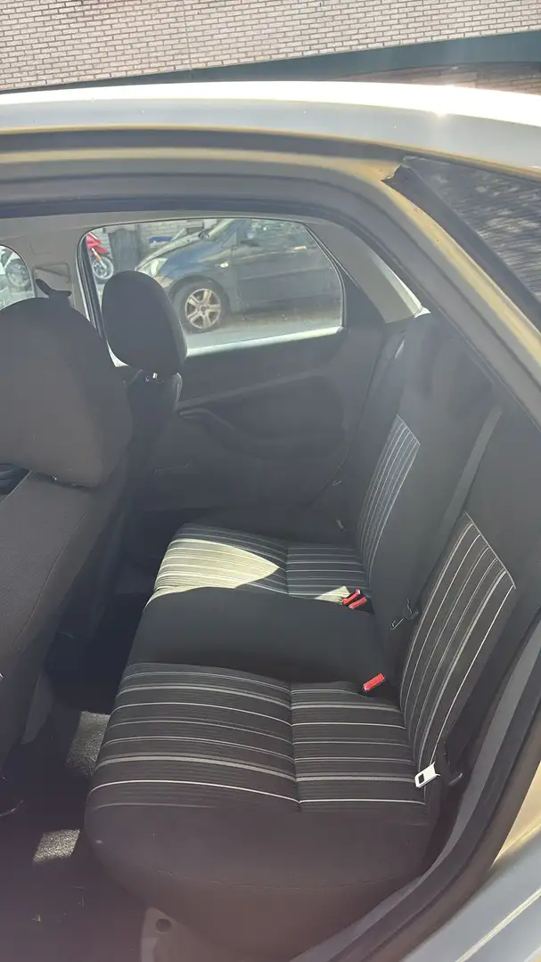 Ford Focus Focus 1.6 Trend - 2