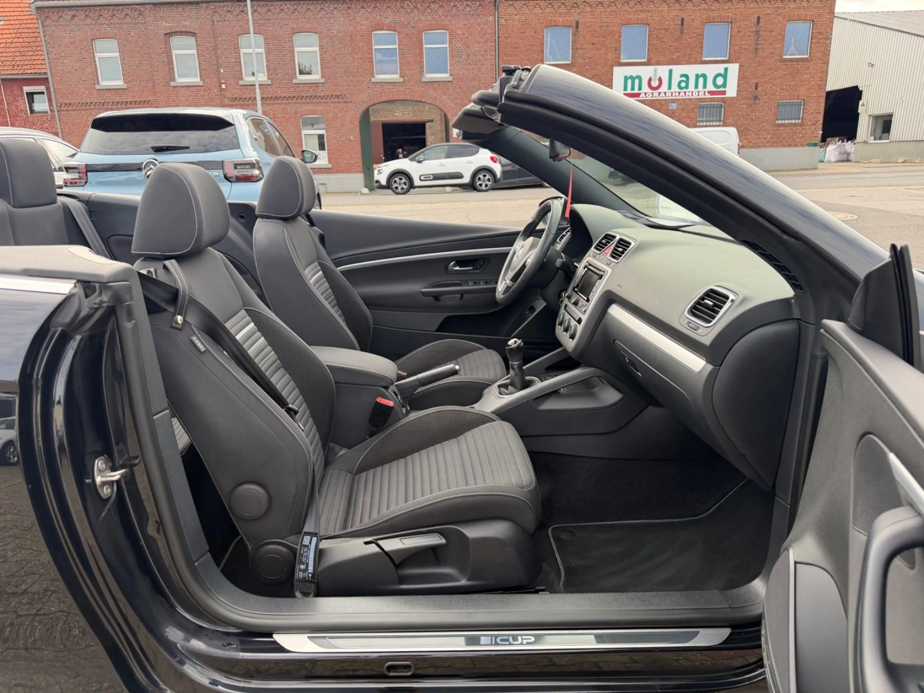 Volkswagen Eos Cup FACELIFT LED NAVI SITZHZG 2HD SEHR GEPFL — photo 14