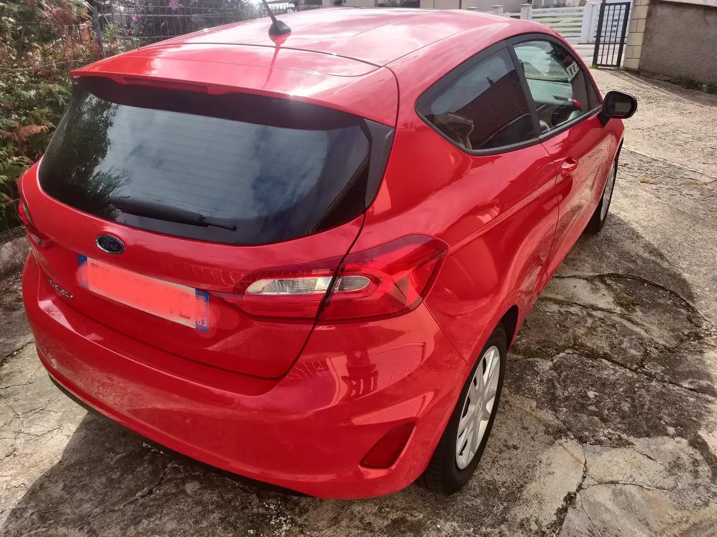 Ford Fiesta Fiesta 1.0 EcoBoost 100 ch S Rojo - 2