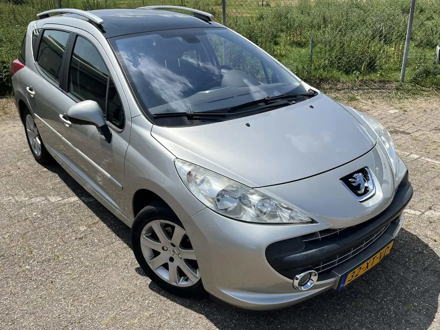 Peugeot 207 SW 1.6 VTi XS Première Trekhaak Cruise Control Gris - 2
