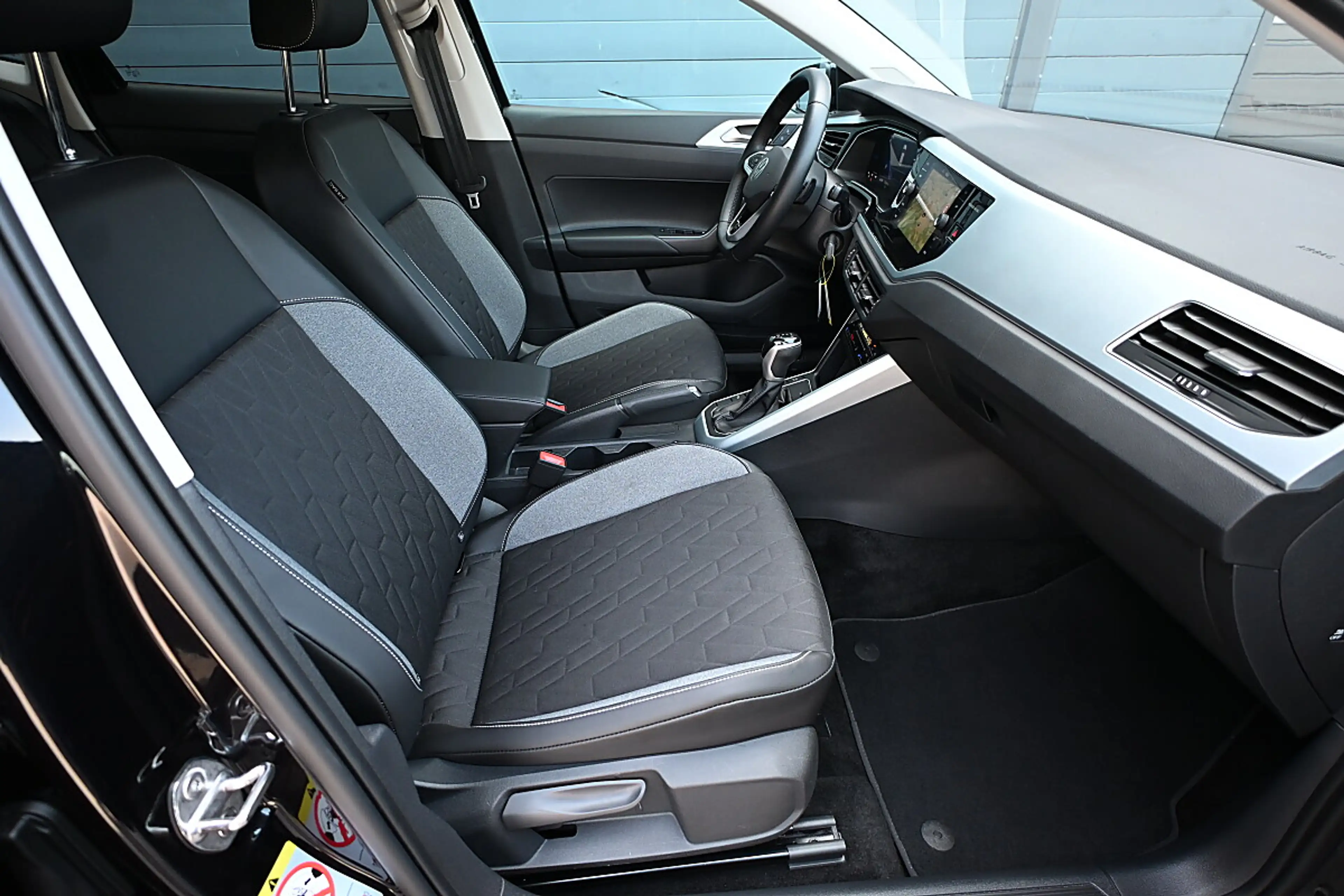 Volkswagen Polo 1,0 TSI DSG Life NP €32k ACC, AHK abnehmbar, LE... — photo 9