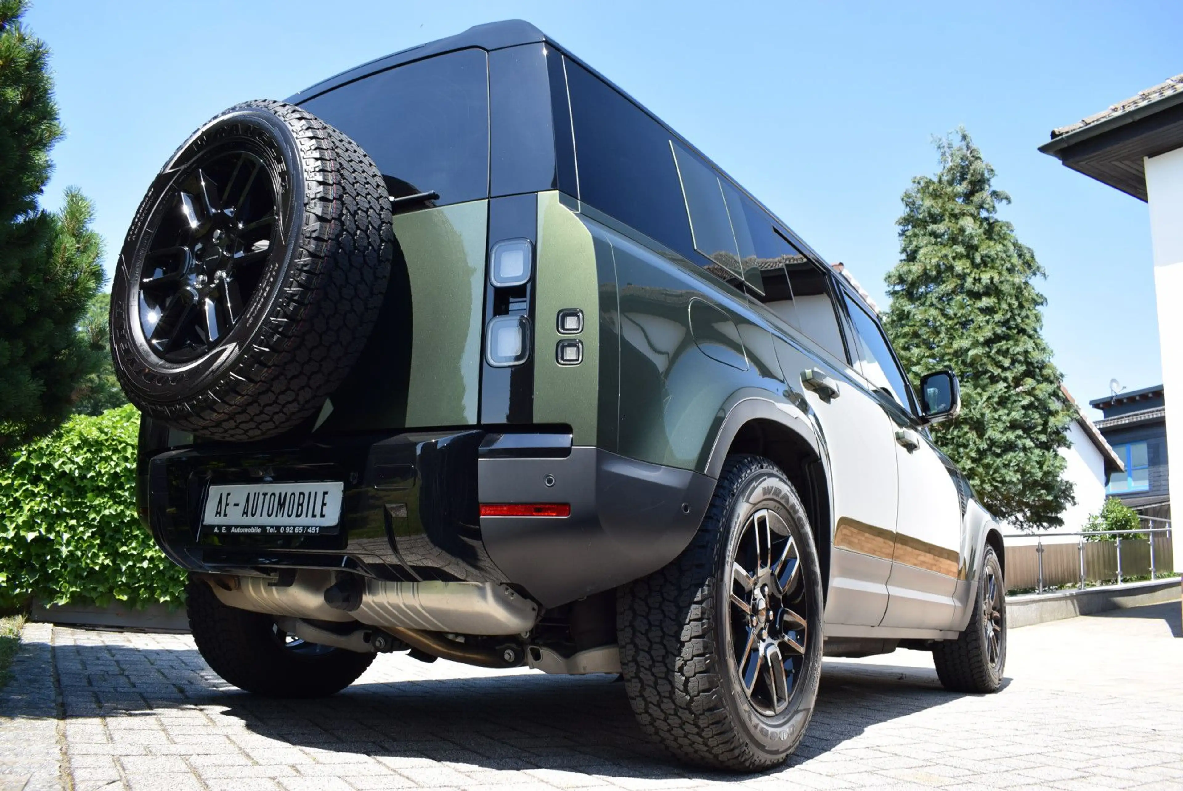 Land Rover Defender 110 D250 S / BLACKPACK/WIPA/LUFT/AHK — photo 9