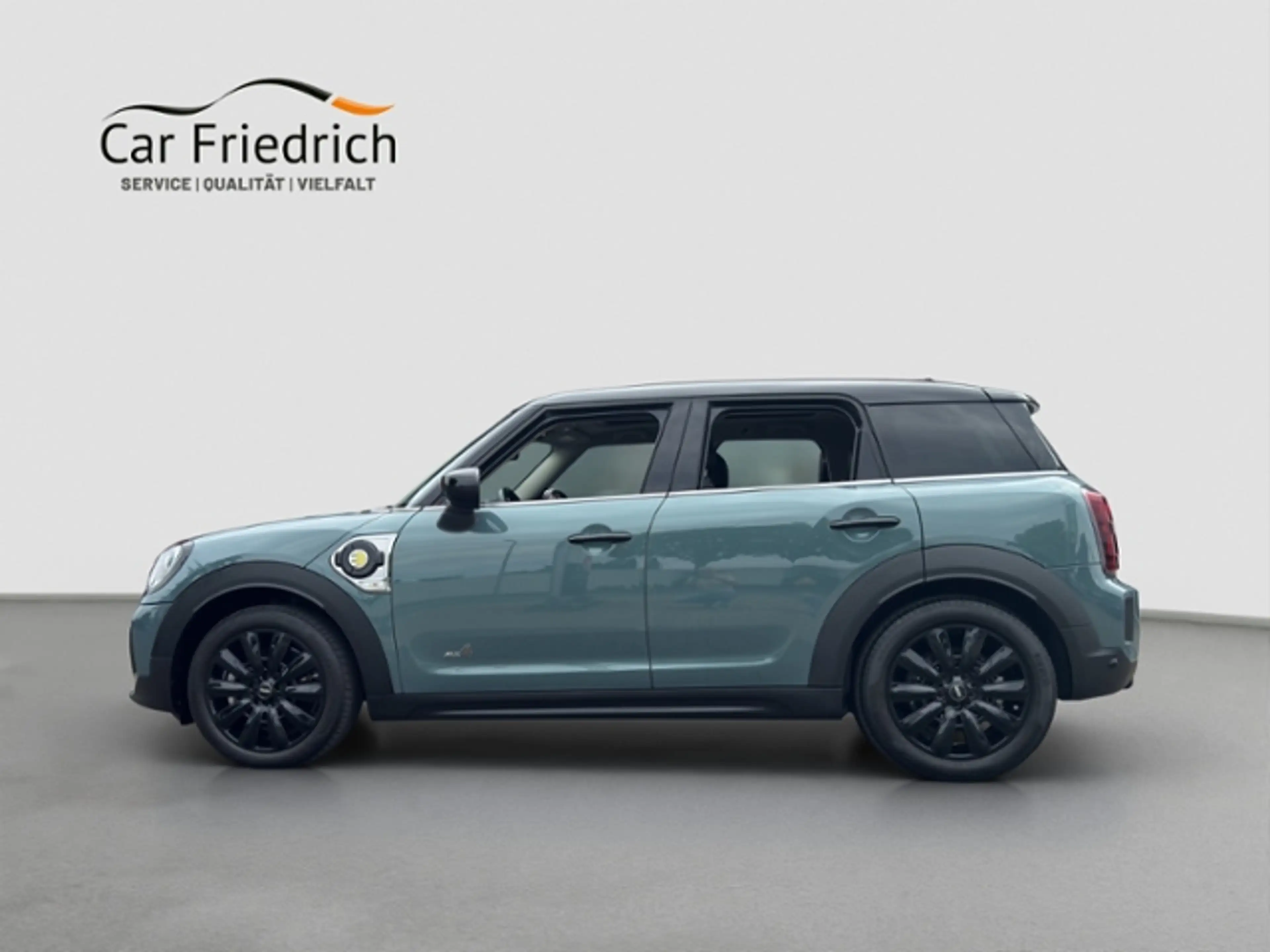MINI Cooper Countryman Cooper SE Classic Trim All4 Pano — photo 8