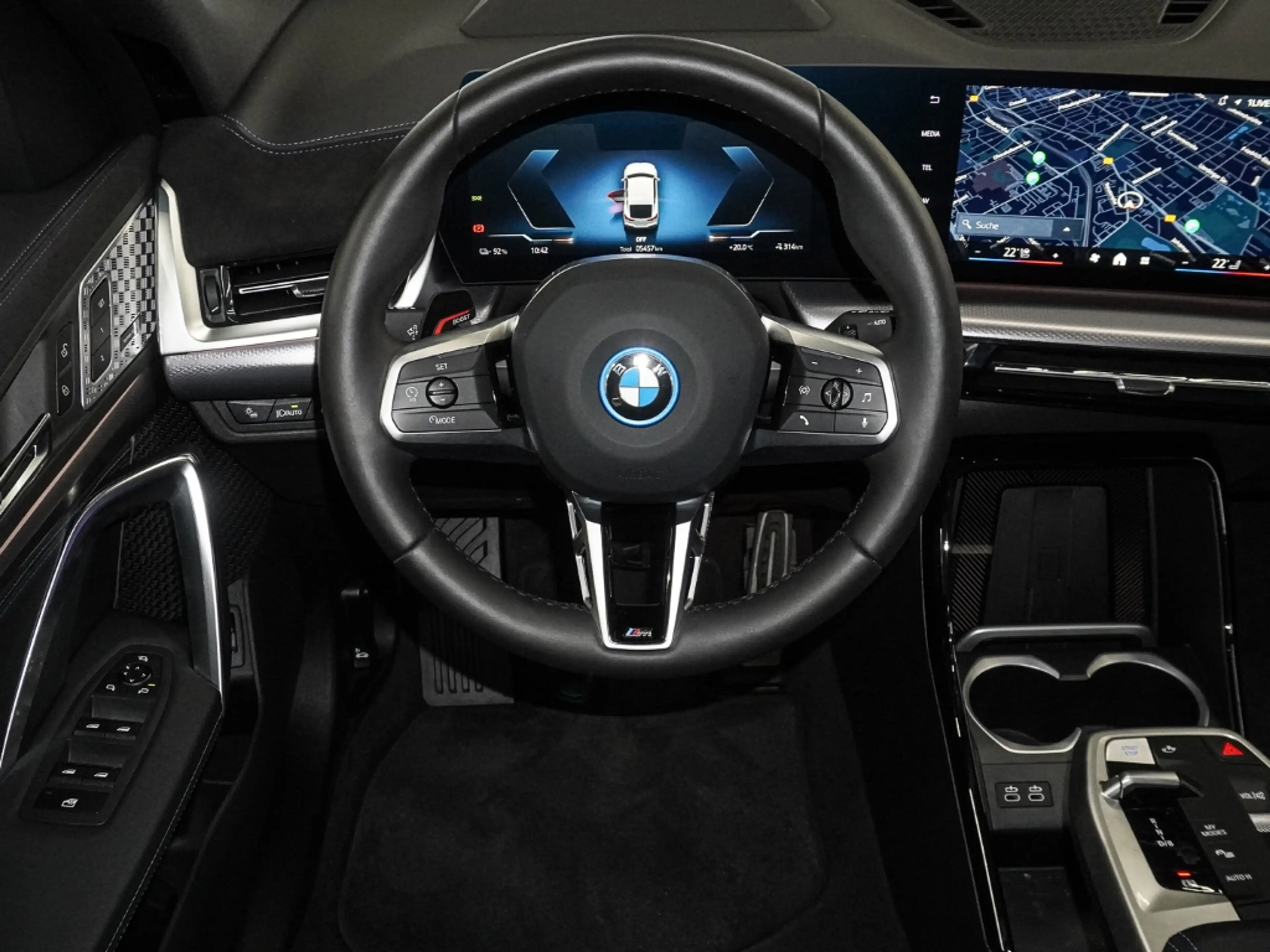BMW X2 30 xDrive M Sport Park-Assistent — photo 11