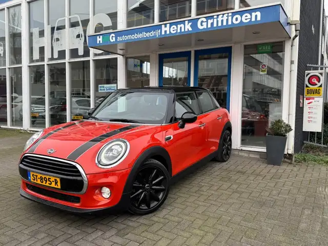 MINI Cooper 1.5 Cooper 5-Deurs Automaat I Navigatie I Panorama