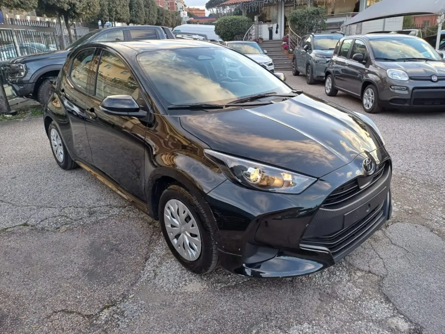 Toyota Yaris 1500 HYBRID 5P ACTIVE AUTOM CAMERA CARPLAY ITALIA Nero - 2