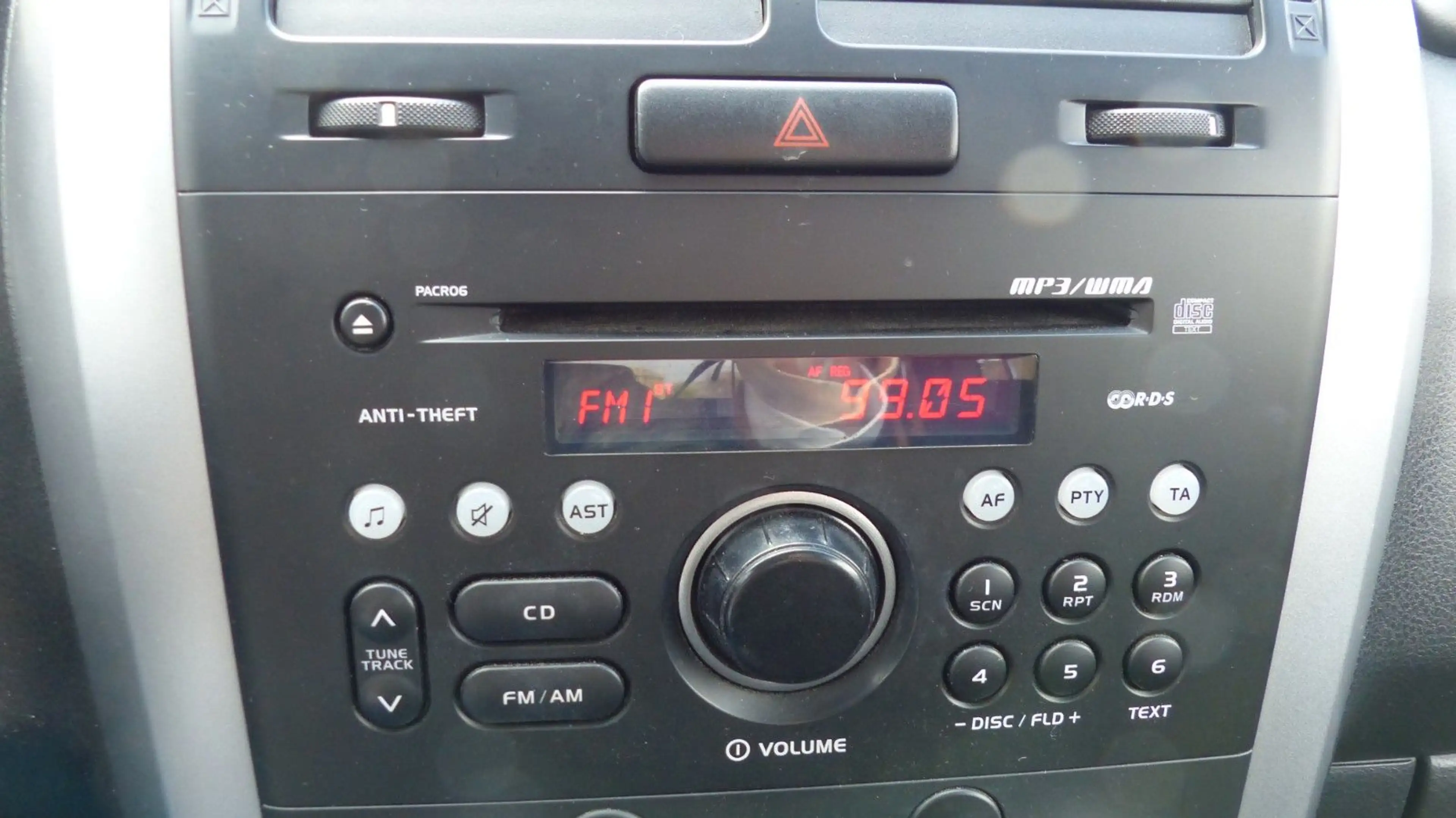 Suzuki Grand Vitara 1.6 Ltr. City — photo 16