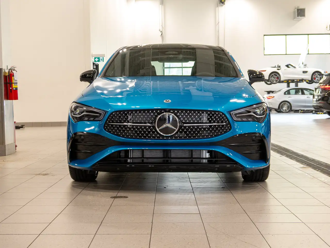 Mercedes-Benz CLA photo Mercedes-Benz CLA