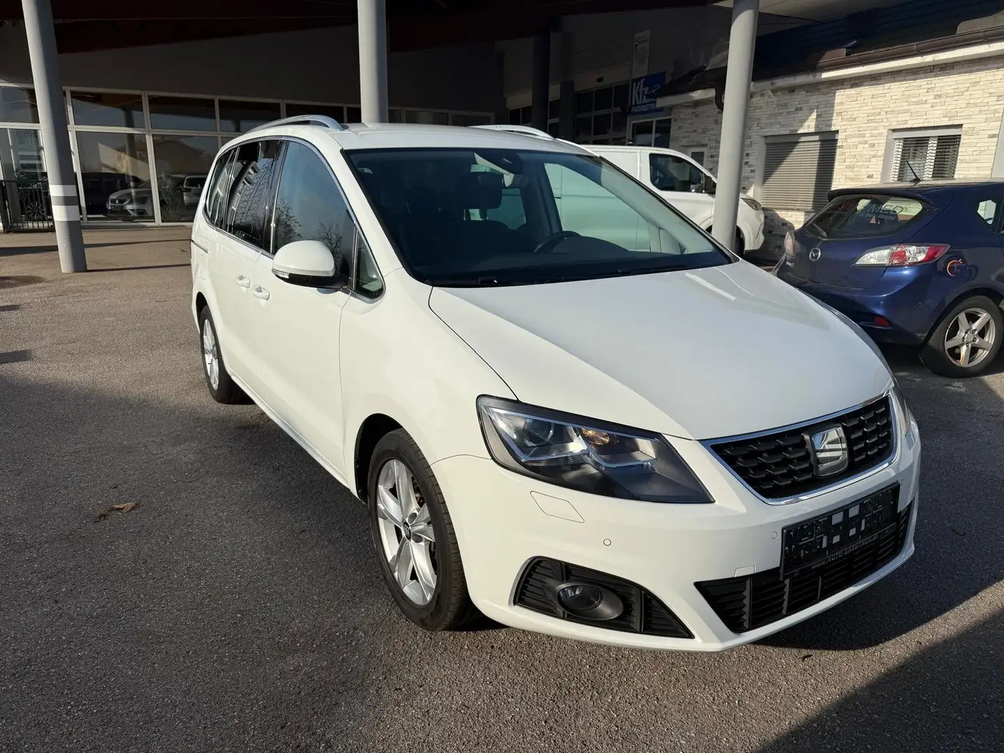 SEAT Alhambra Xcellence 2,0TDI DSG/AHK/ACC/Xenon/NAVI/RFK/7Sitze Weiß - 2