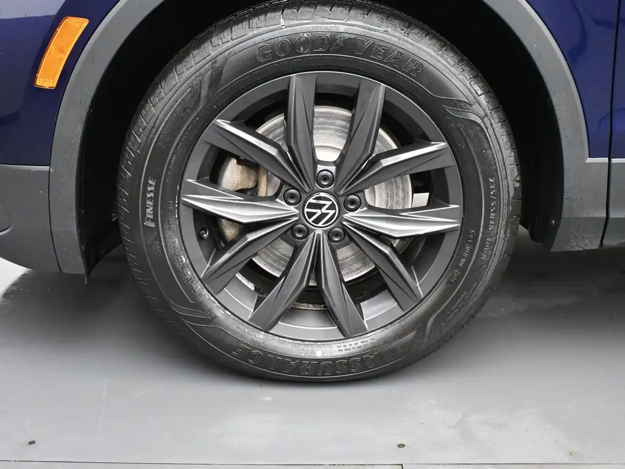 Volkswagen Tiguan снимка Volkswagen Tiguan