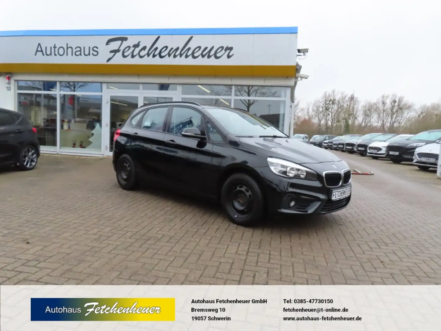 BMW 216 Active Tourer Advantage AAC+SHZ+PDC+ALU Schwarz - 1