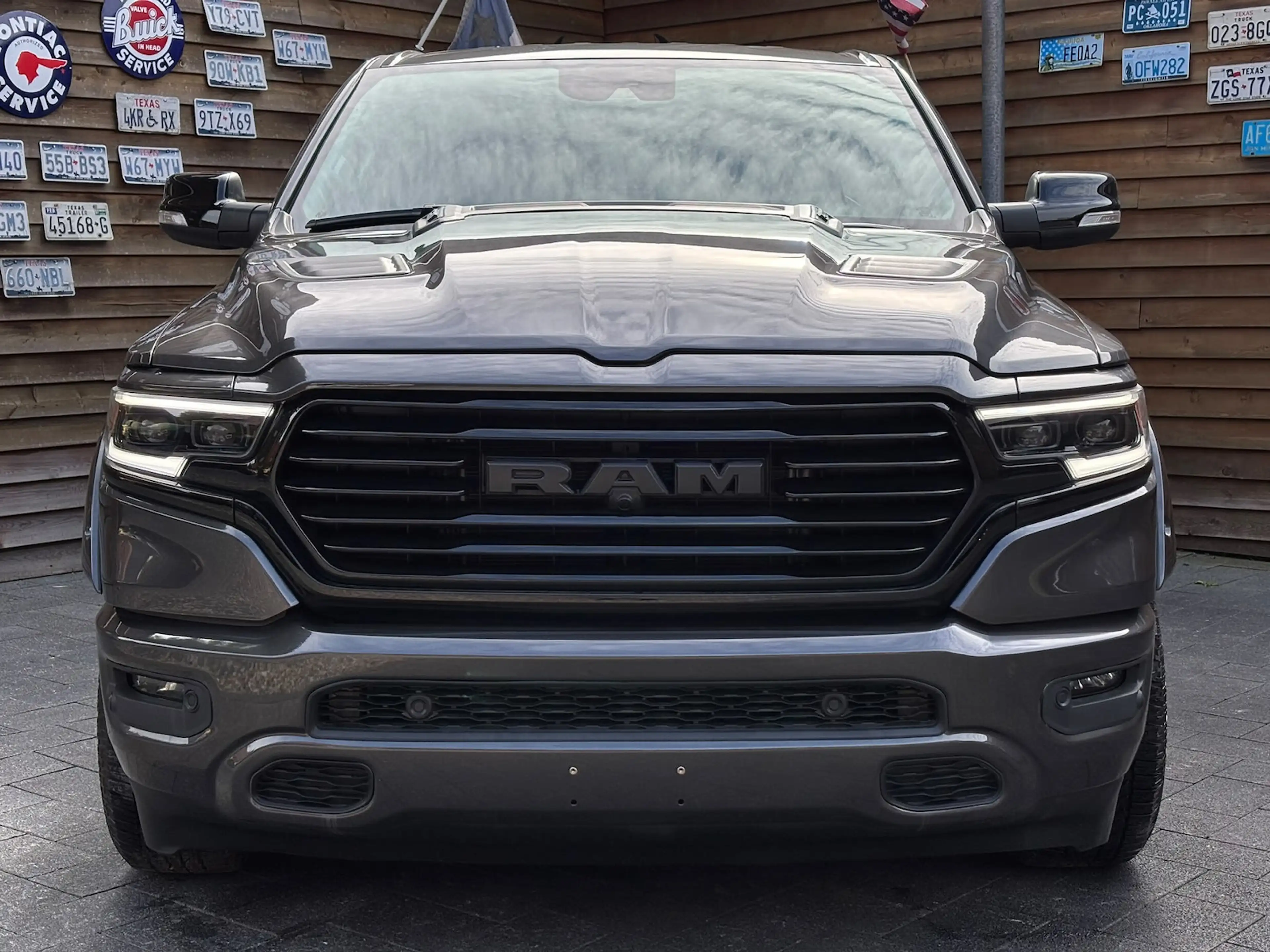 Dodge RAM 1500 5,7 Laramie CrewCab 4x4 LPG AHK — photo 5