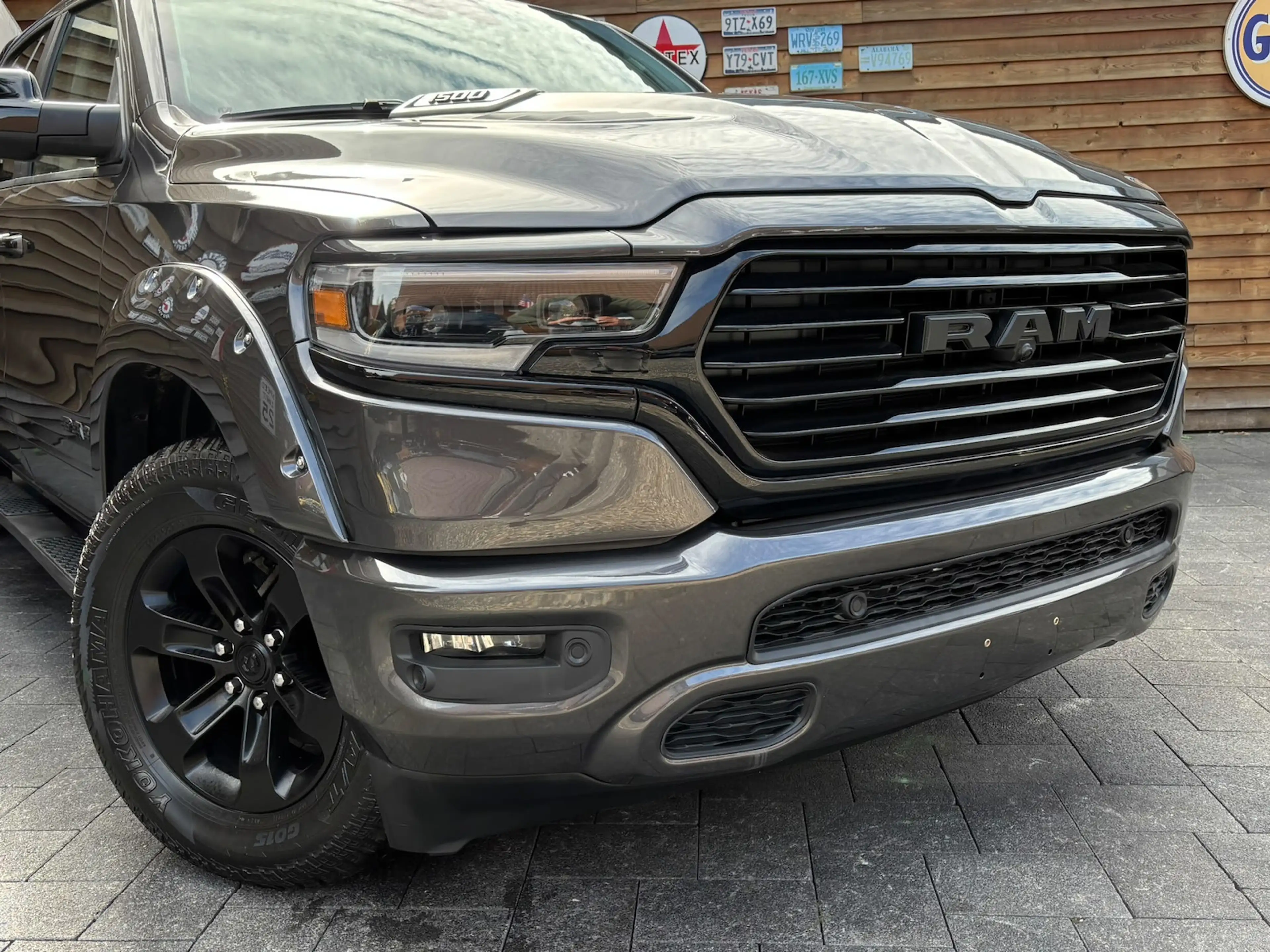 Dodge RAM 1500 5,7 Laramie CrewCab 4x4 LPG AHK — photo 4