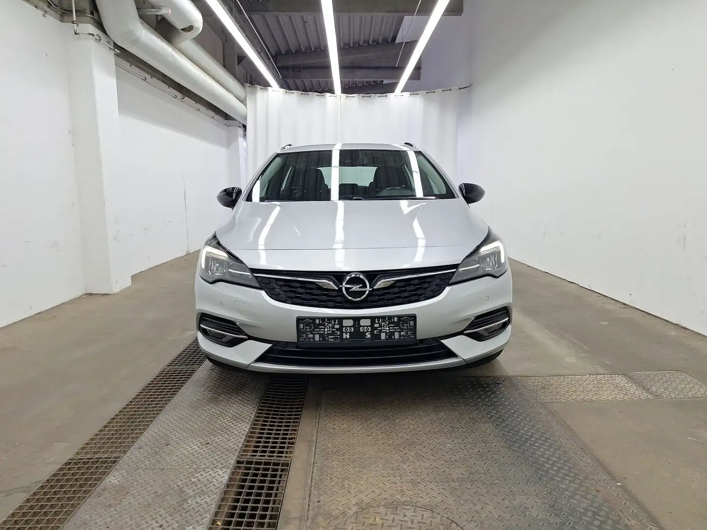 Opel Astra Sports Tourer Elegance NAV LED TEMP APPLINK LHZ Silber - 2