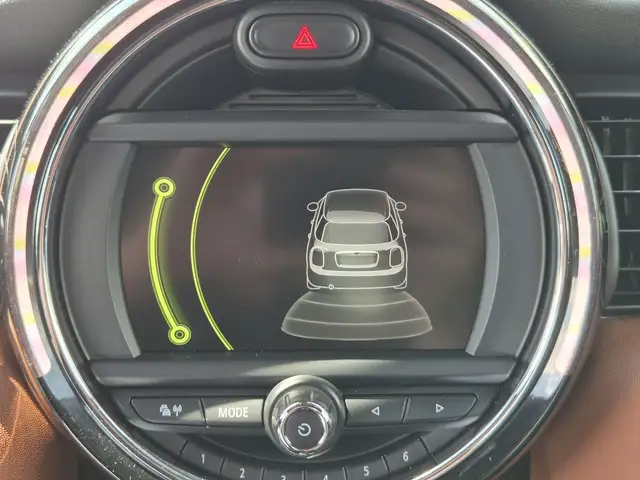 Mini Cooper Cooper view 14
