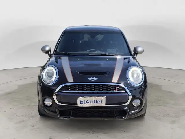 Mini Cooper Cooper view 2