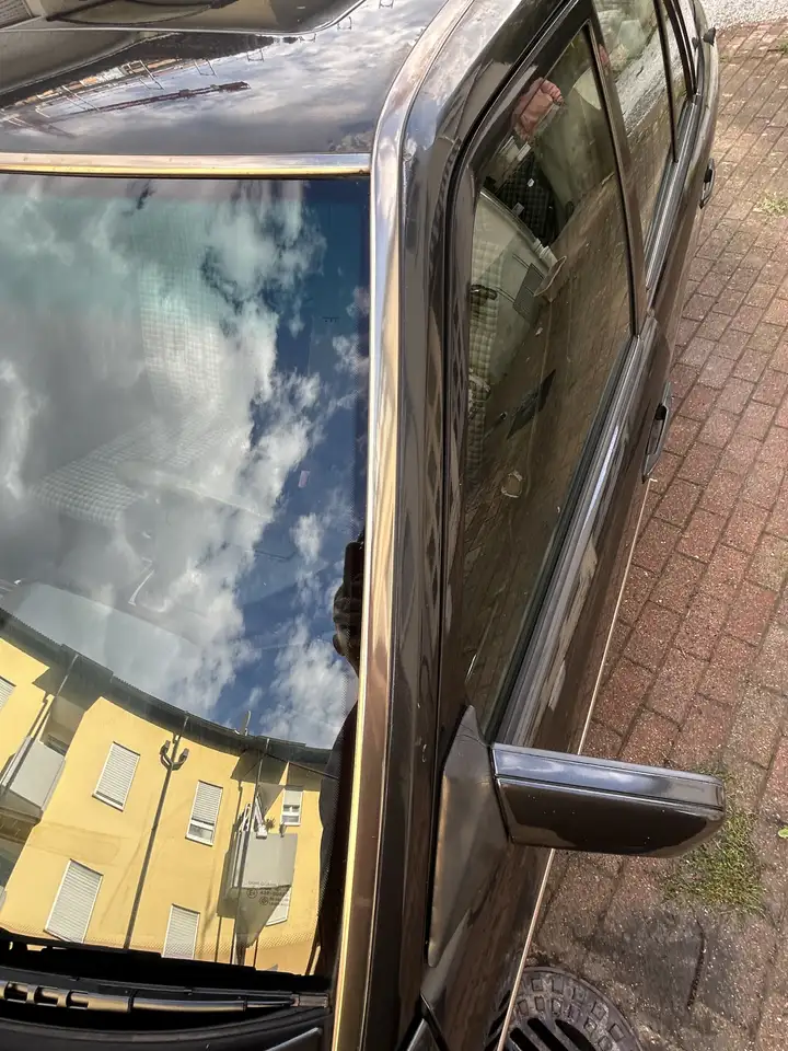 Mercedes-Benz E 200 Sportlinie, foto 12