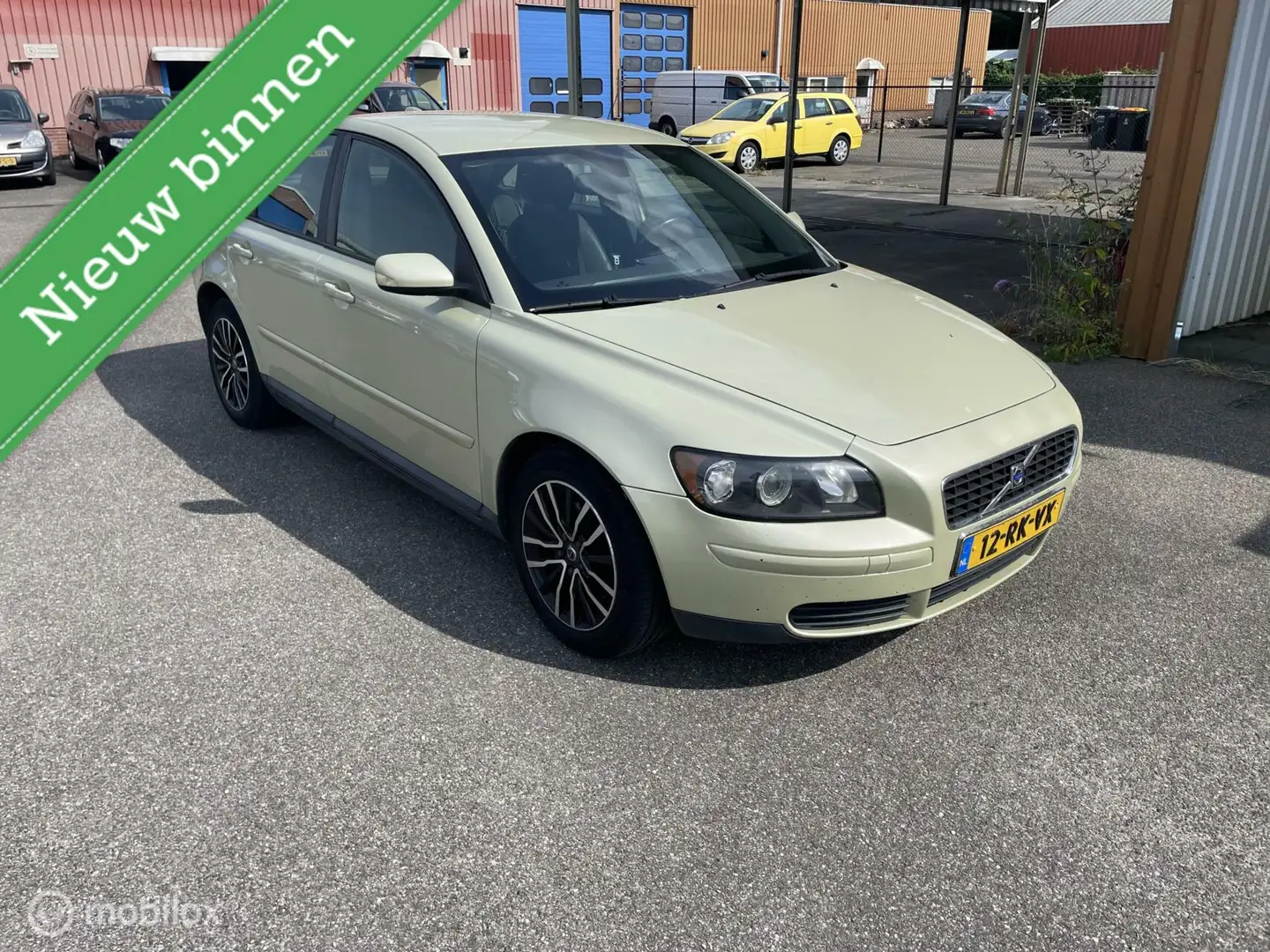 Volvo S40 1.6D Kinetic Groen - 1