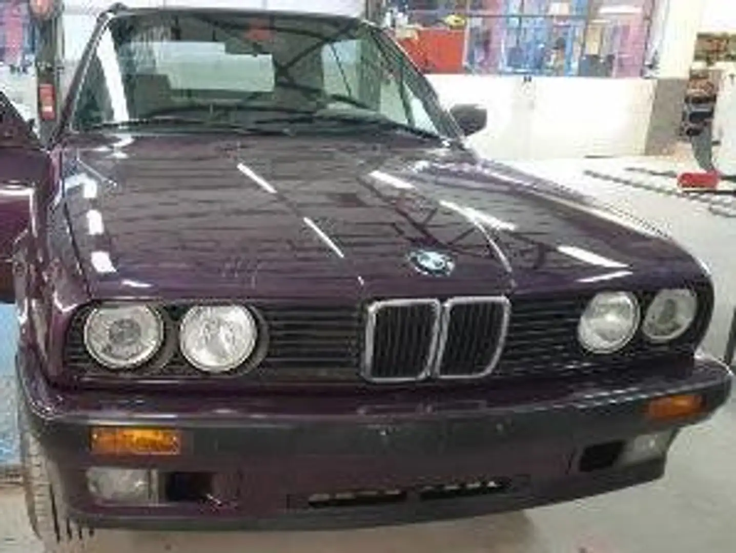 BMW 318 318i Design-Edition Violet - 1