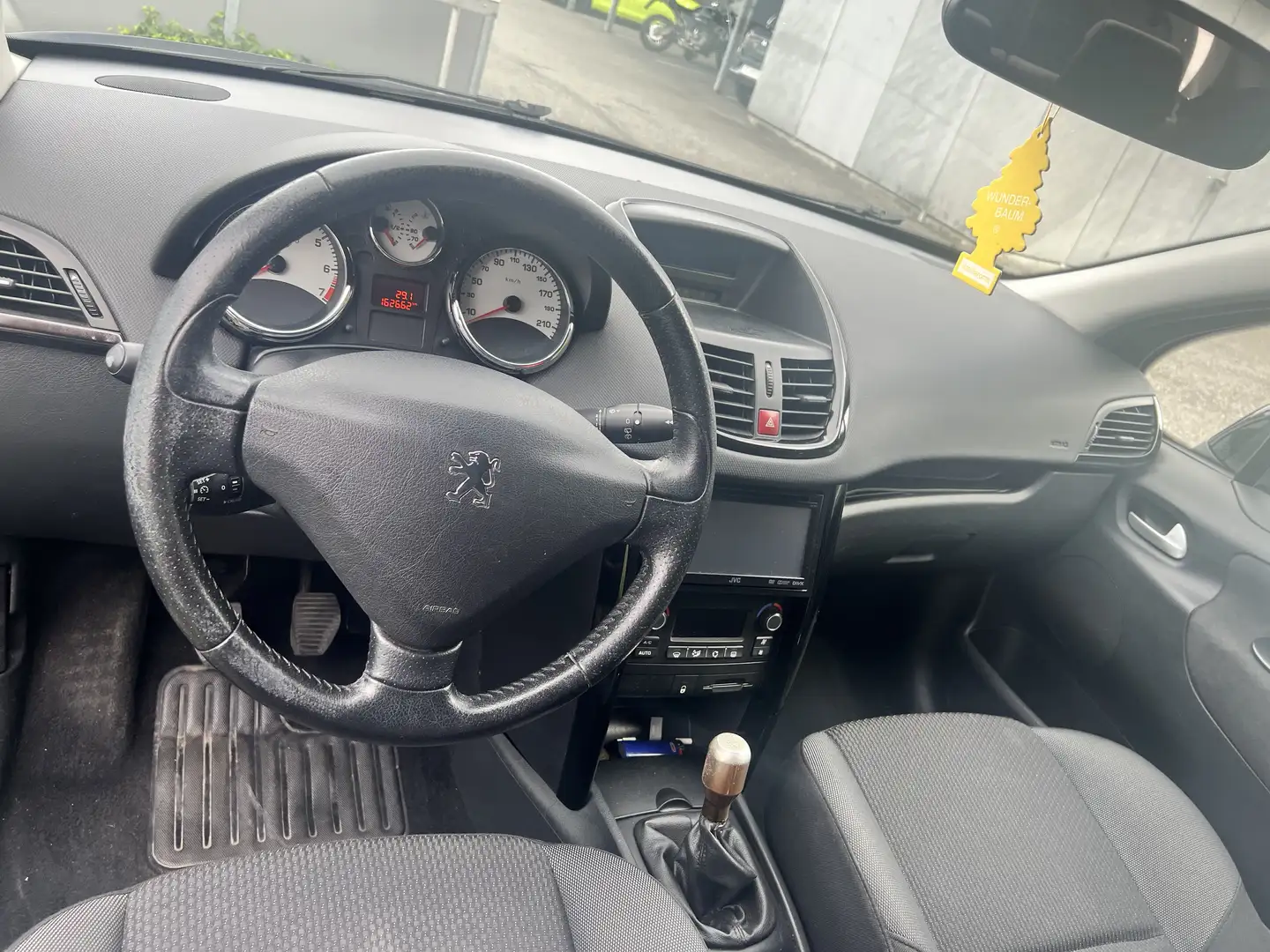 Peugeot 207 SW Active 1,4 16V VTi 100 - 2