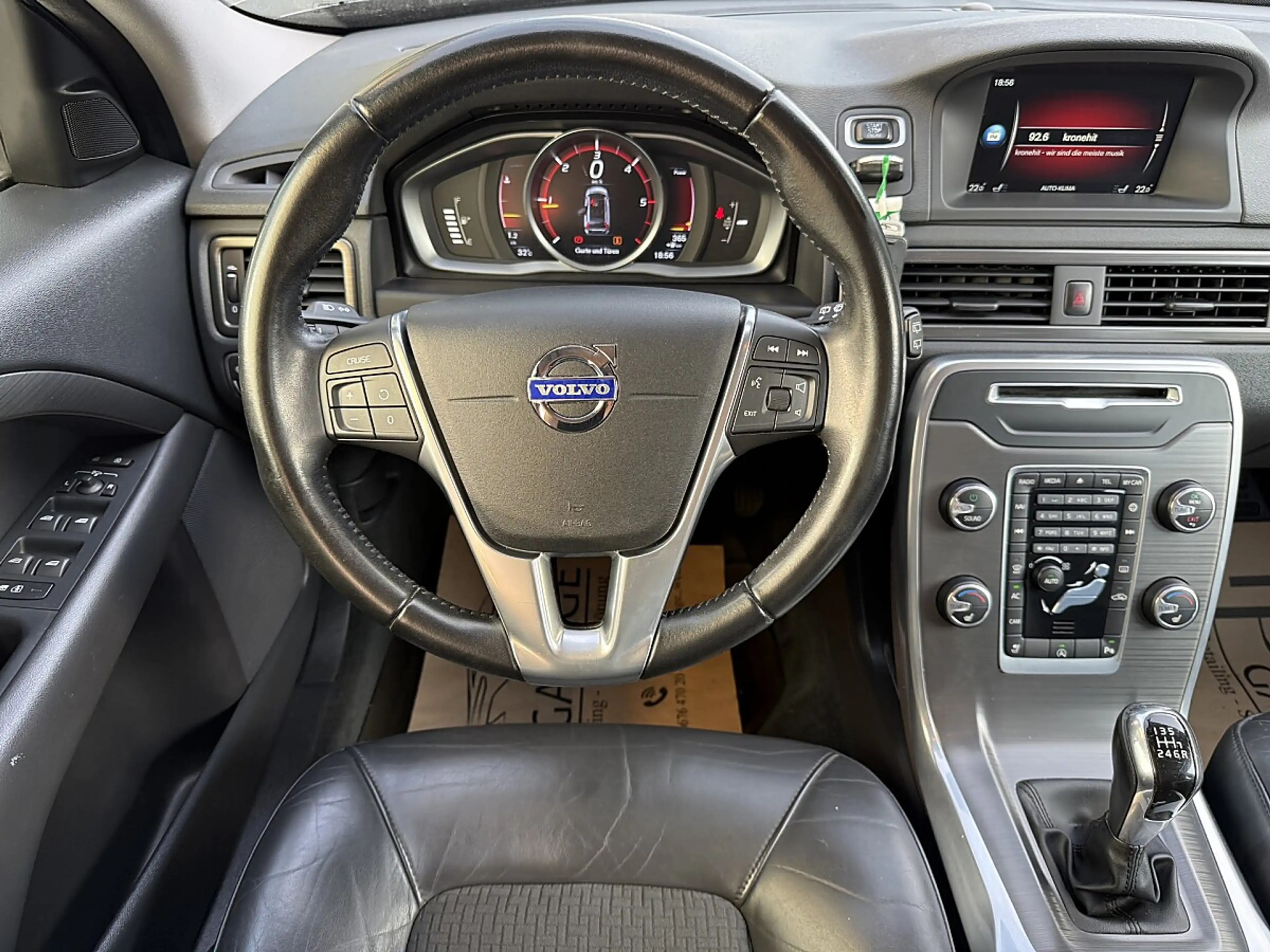 Volvo V70 2.0-NAVI-LEDER-MEMORYSITZ-RÜCKFAHRKAMERA — photo 9