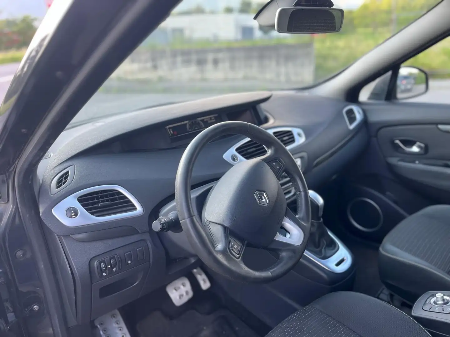 Renault Scenic X-Mod 1.5 dci Dynamique 110cv edc - 1