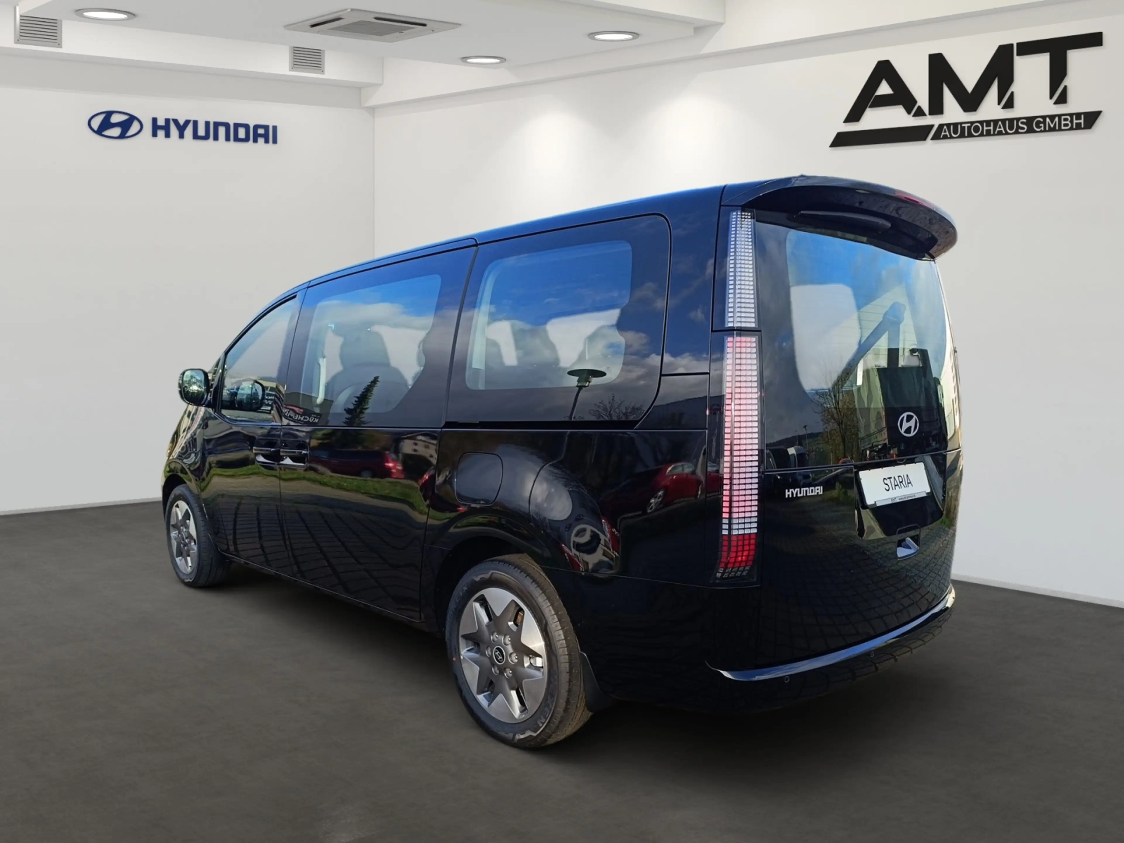 Hyundai STARIA Staria 1.6 T-GDI Hybrid Navi Trend Autom./Klima/BC — photo 4