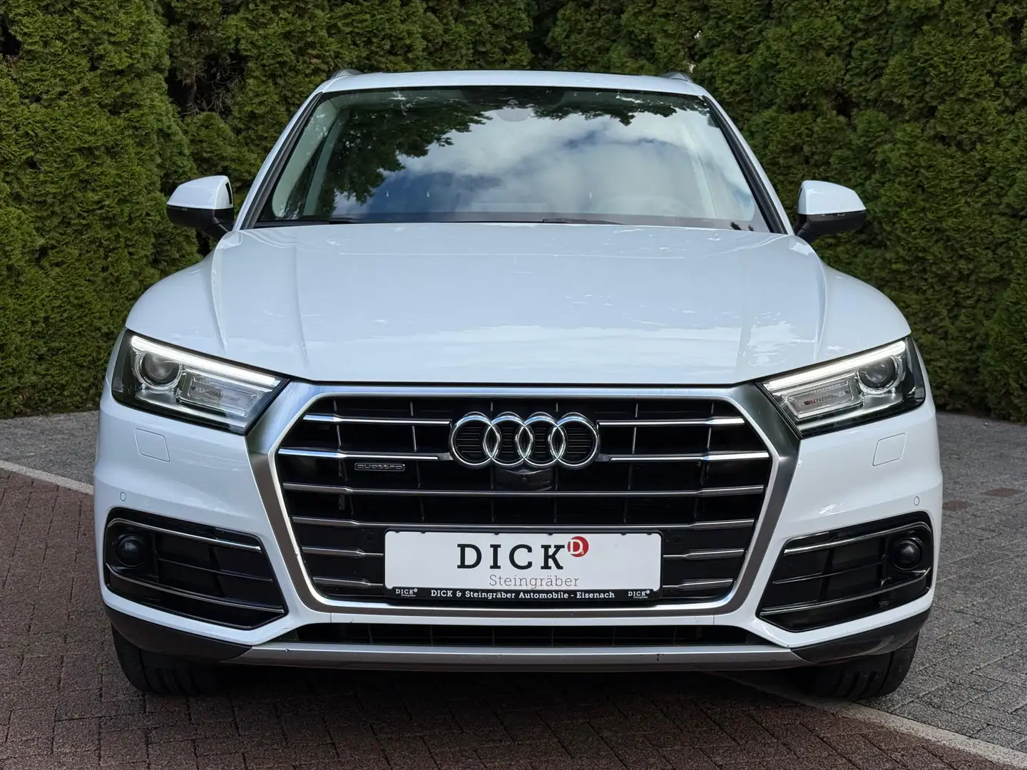 Audi Q5 40 TDI Quatt Design XEN+MMI+PANO+360°+ACC+SHZ Weiß - 2