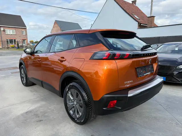 Peugeot 2008 view 7