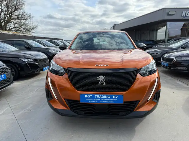 Peugeot 2008 view 2