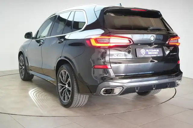 BMW X5 view 6