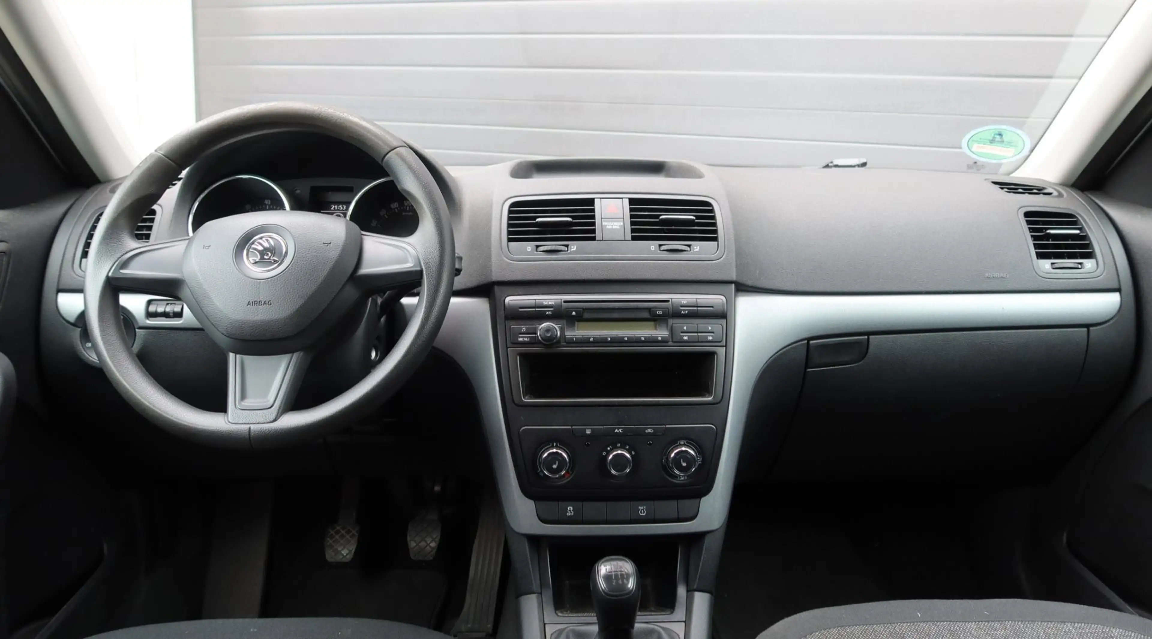 Skoda Yeti 1.2 TSI Active Plus Airco/PDC/Dealer onderhouden — photo 7