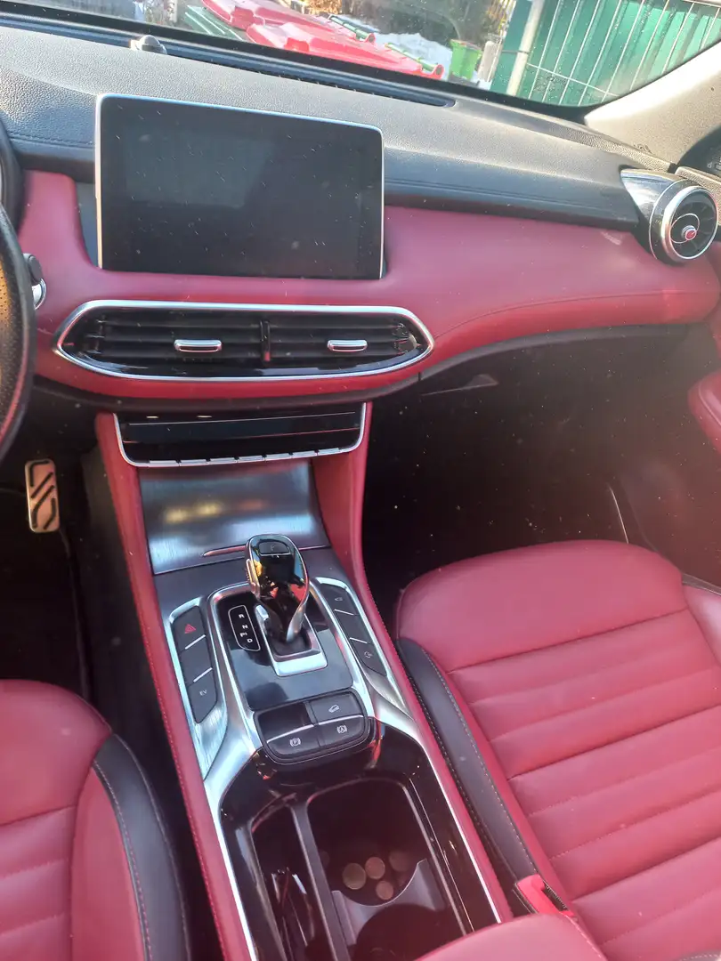 MG EHS EHS 1,5T GDI PHEV Luxury Aut. Luxury Weiß - 2