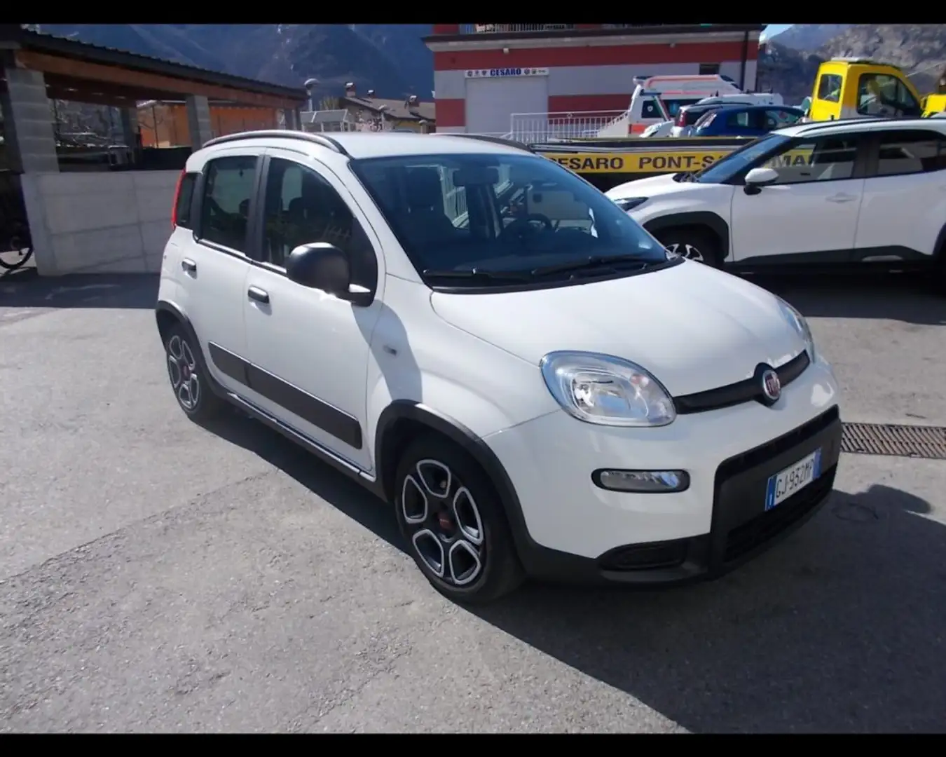 Fiat New Panda 1.0 hybrid 70cv City Life 5 posti Bílá - 2