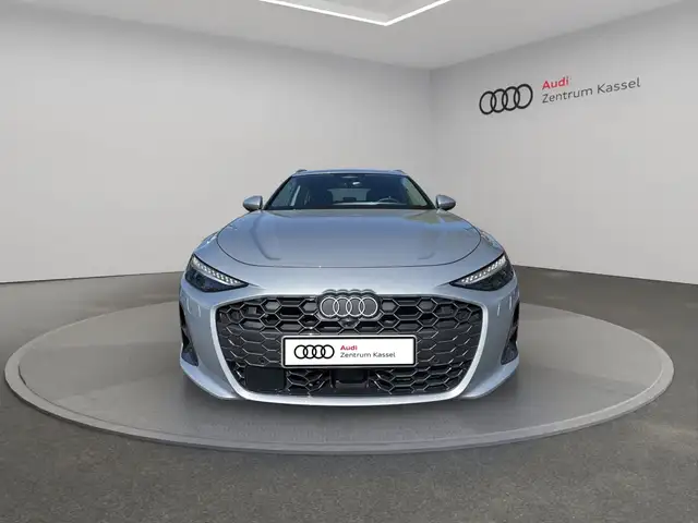Audi A6 view 10