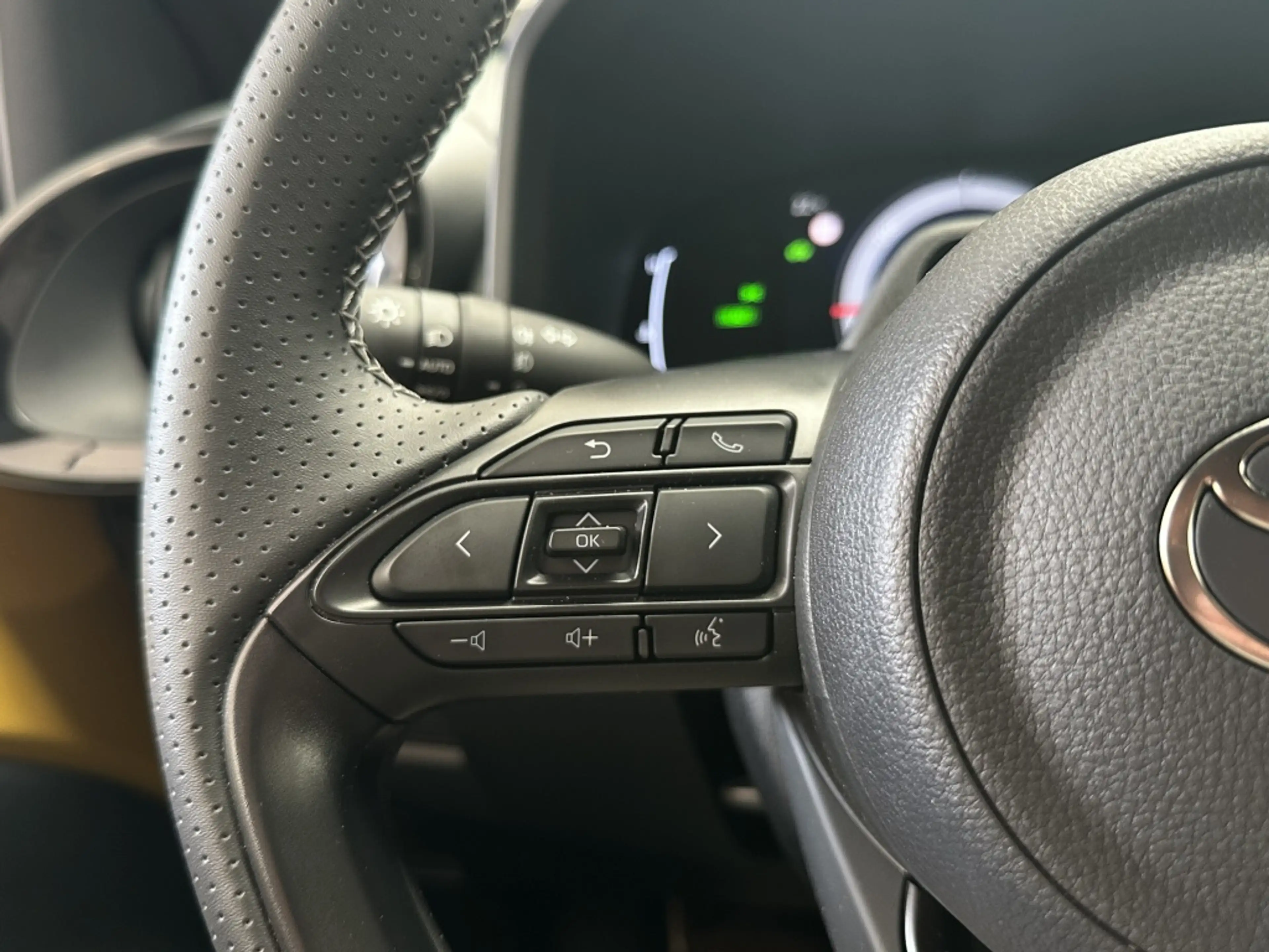 Toyota Aygo X Hybrid 115 GR Sport [ CARPLAY I JBL AUDIO + SUBWOO — photo 26