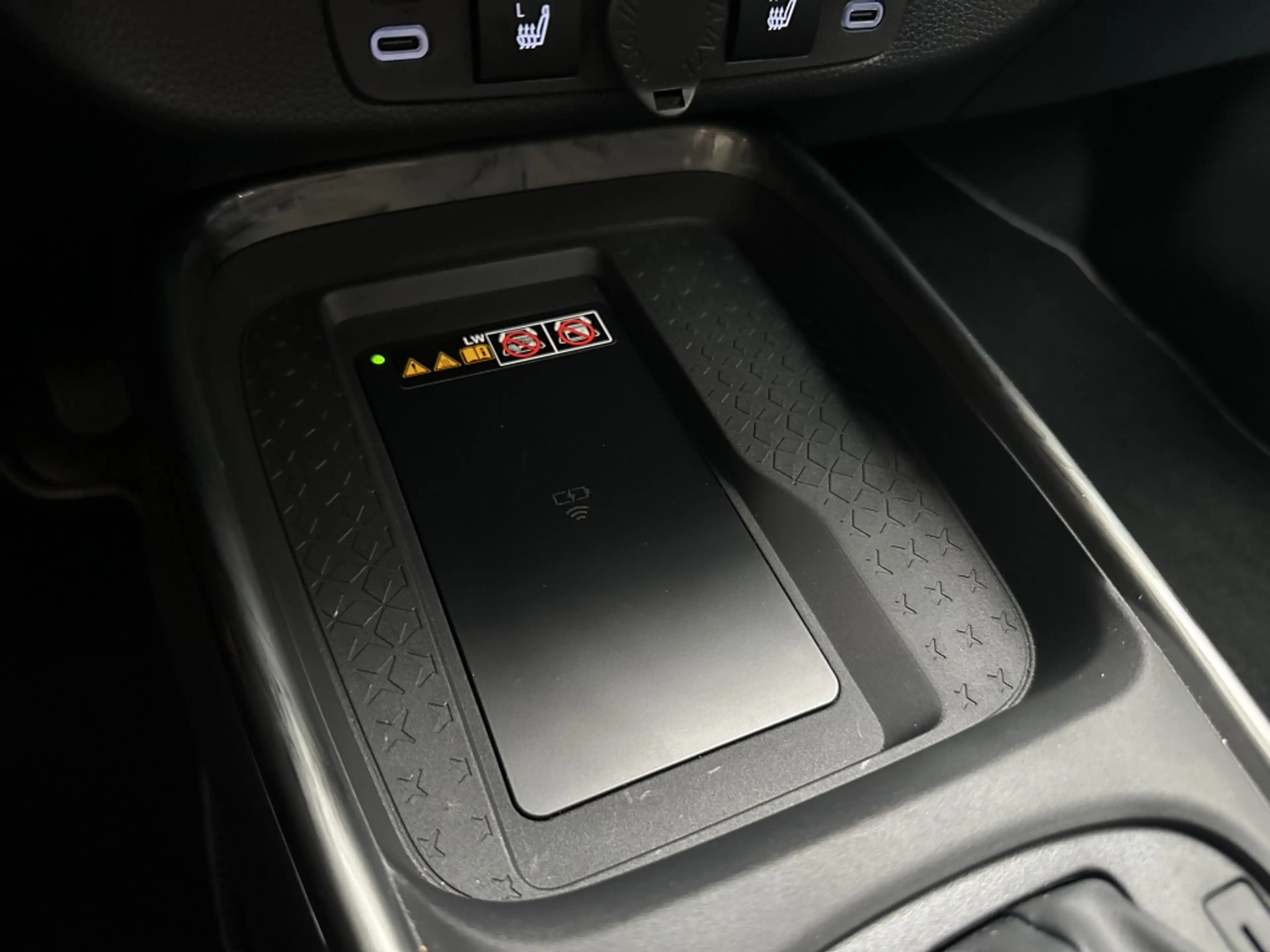 Toyota Aygo X Hybrid 115 GR Sport [ CARPLAY I JBL AUDIO + SUBWOO — photo 17