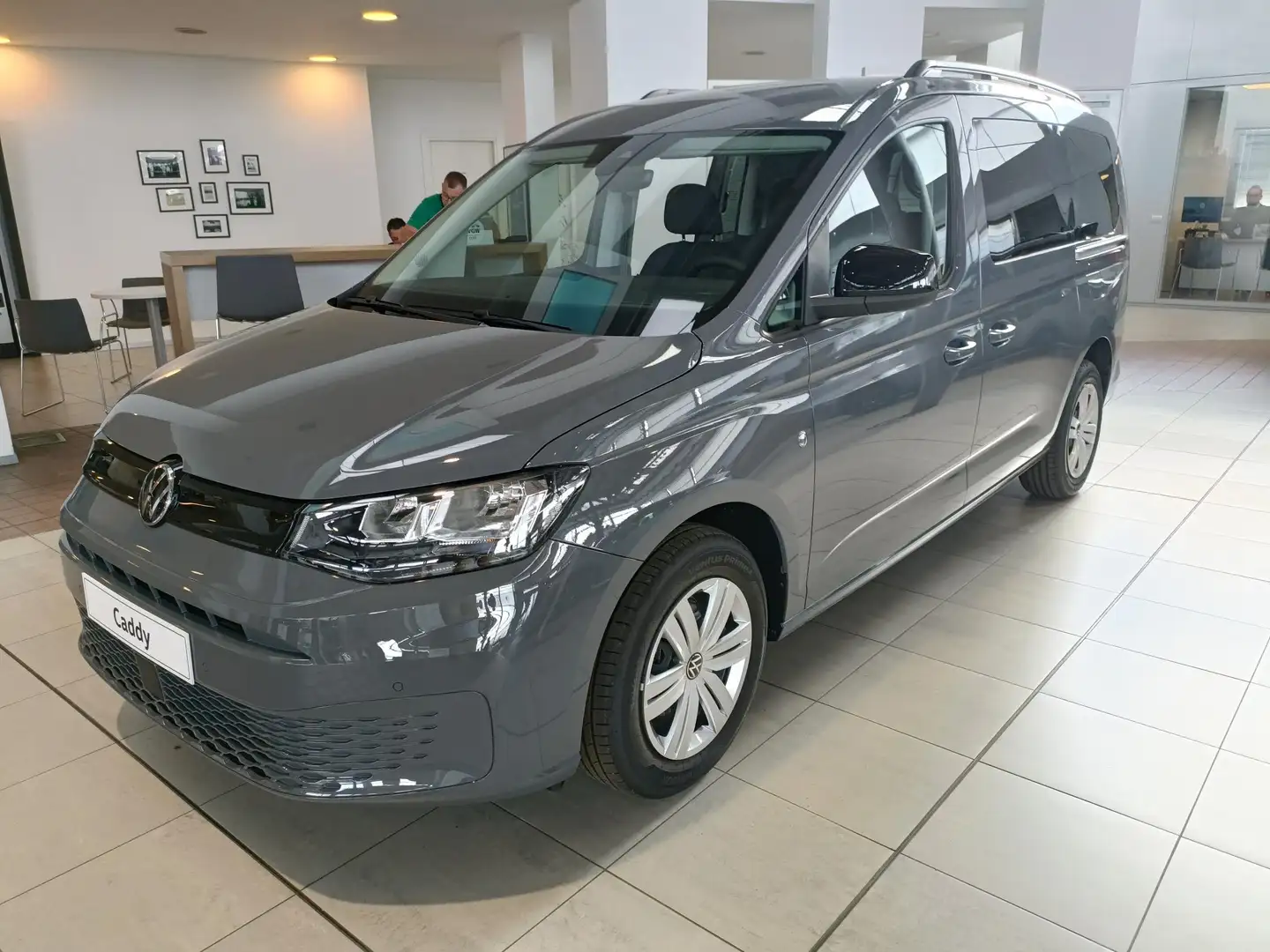 Volkswagen Caddy Maxi 7 posti 1.5 tsi BZ Pronta Consegna Šedá - 1